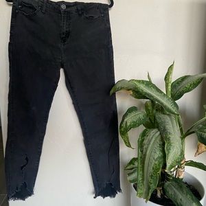 Black skinny jeans